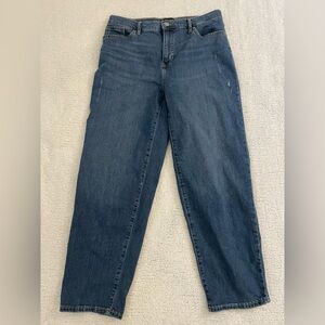 Women’s Banana Republic Curvy‎ Straight Leg Jeans - 29